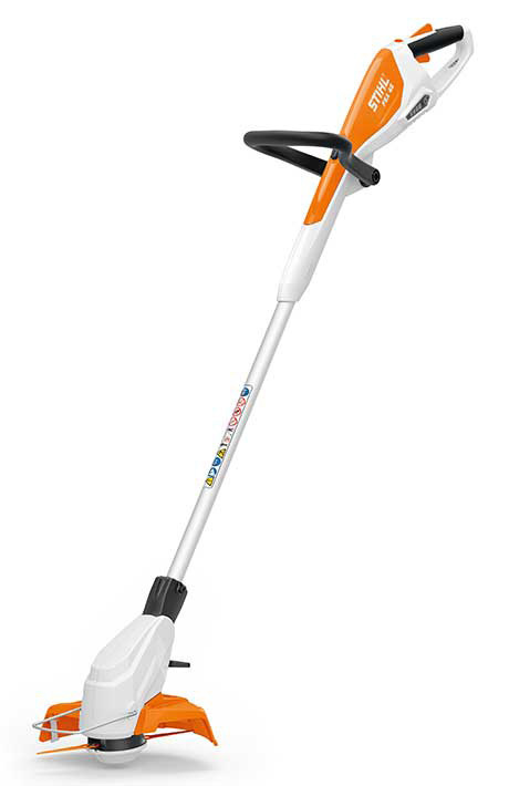 Stihl FSA 45 Grästrimmer Komplett: Perfekt för Smidig Trädgårdsunderhåll